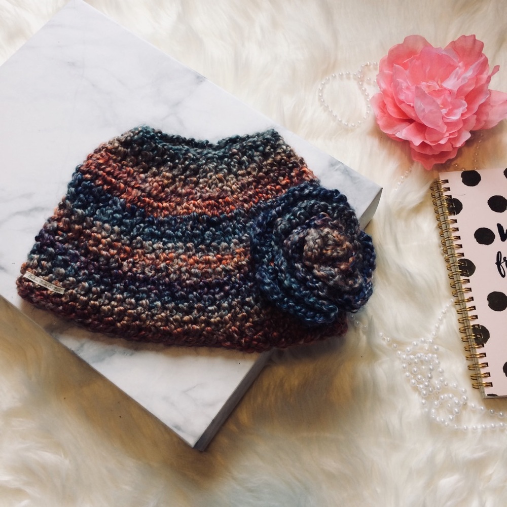 Messy bun beanie, ombré boho crochet